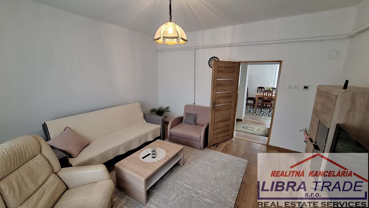 EXKLUZÍVNY PREDAJ - Kompletne prerobený 3 izbový rodinný dom vo Veľkom Ostrove  — foto 13
