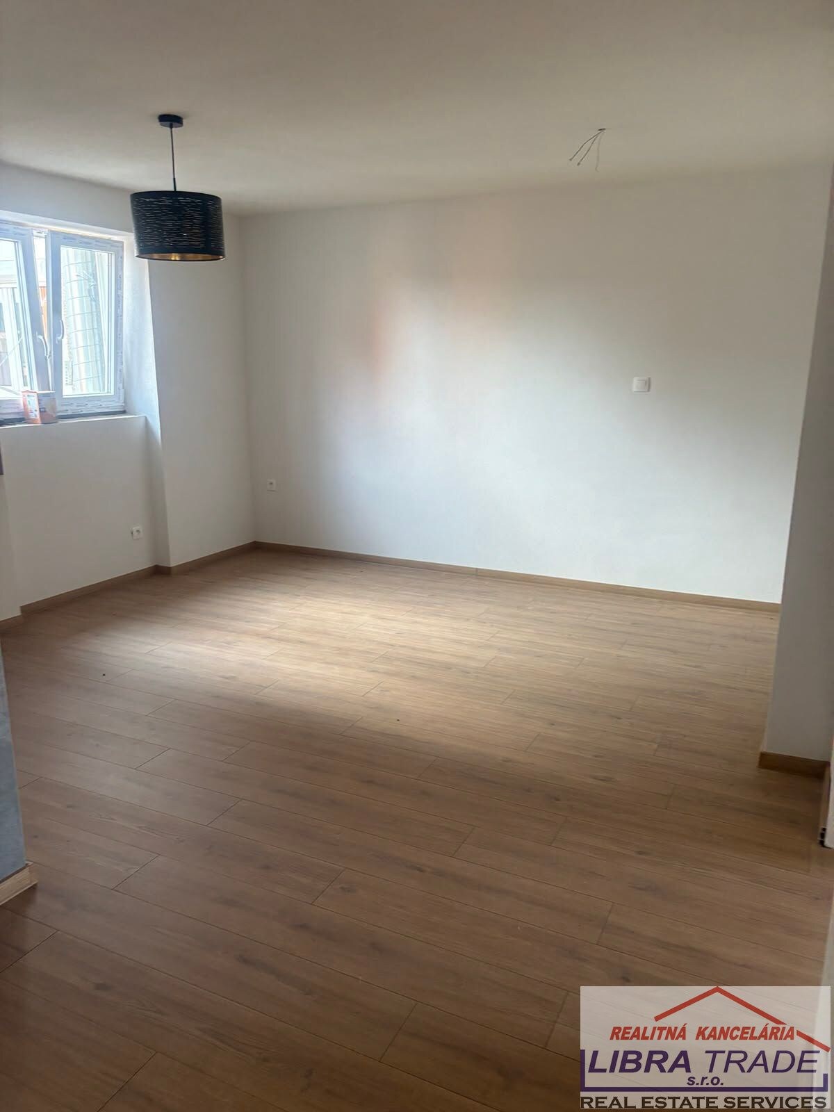 PREDAJ -  Štýlový 3-izbový byt v centre Nové Zámky — foto 6