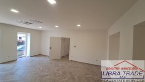 PREDAJ - Polyfunkčný objekt, ktorý sa skladá z 3 samostatných kancelárií, Nová Stráž — foto 16