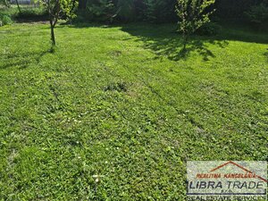 Stavebný pozemok na predaj v Šuranoch. — foto 1
