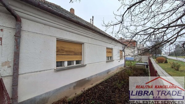 PREDAJ - Rodinného alebo víkendového domu vinárskej obci Rúbaň okres Nové Zámky 