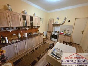 Ponúkame na predaj rodinný dom s pekným pozemkom v obci Gbelce. — foto 14