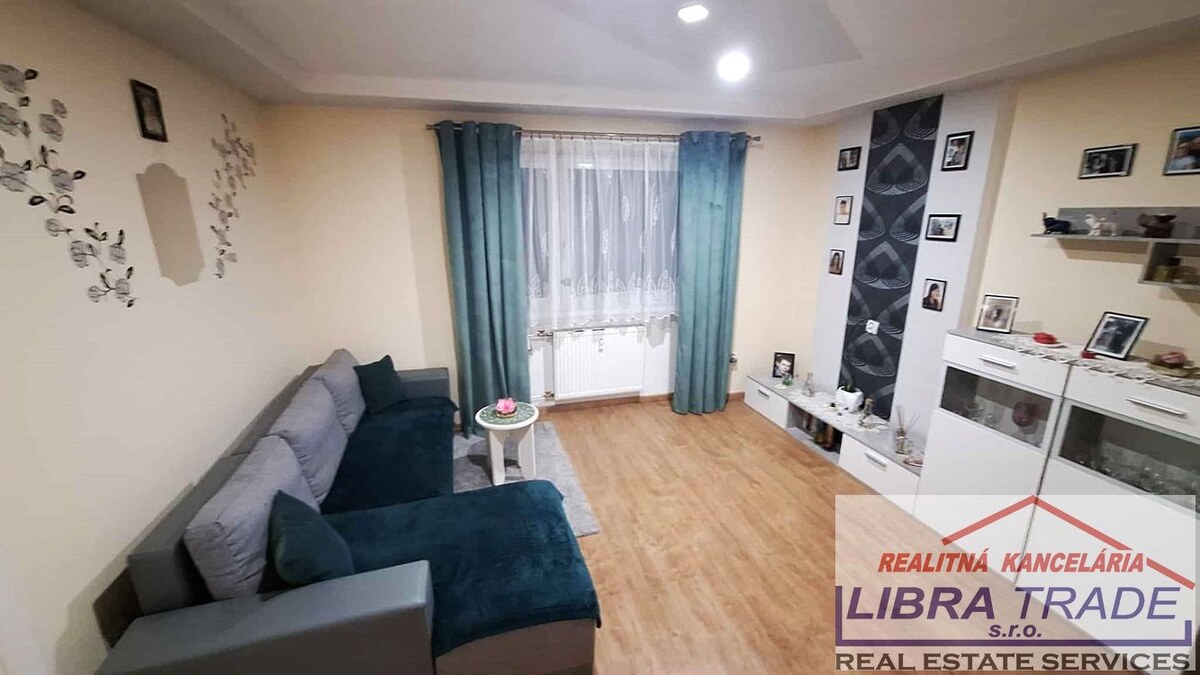 EXKLUZÍVNY PREDAJ - Kompletne prerobený 2 izbový tehlový byt v Komárne  — foto 10