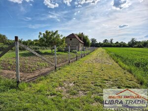 Záhrada na predaj v Nových Zámkoch. Posledný pozemok. — foto 1