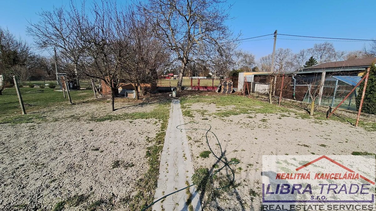 PREDAJ - ZÁHRADA HNEĎ PRI DUNAJI NA ALŽBETINOM OSTROVE V KOMÁRNE  — foto 8