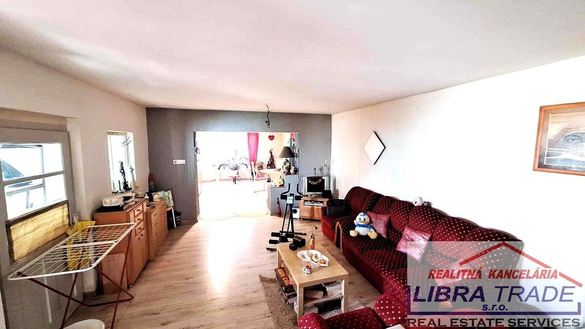 EXKLUZIÍVNY PREDAJ/VÝMENA - veľký 2 izbový rodinný dom po kompletnej rekonštrukcií v Zlatnej na Ostrove — foto 6