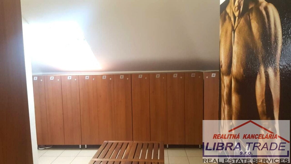 PREDAJ/ VÝMENA - POLYFUNKČNÝ DOM V CENTRE KOMÁRNA - POHOSTINSTVO / PUB, FITNESS CENTRUM, KADERNÍCTVO, MANIKÚRA-PEDIKÚRA, KOZMETIKA, MASÉRSKY SALÓN! — foto 10