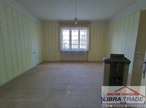 Veľký 4-izbový dom v obci Kamenín ZNÍŽENÁ CENA!!!! — foto 11