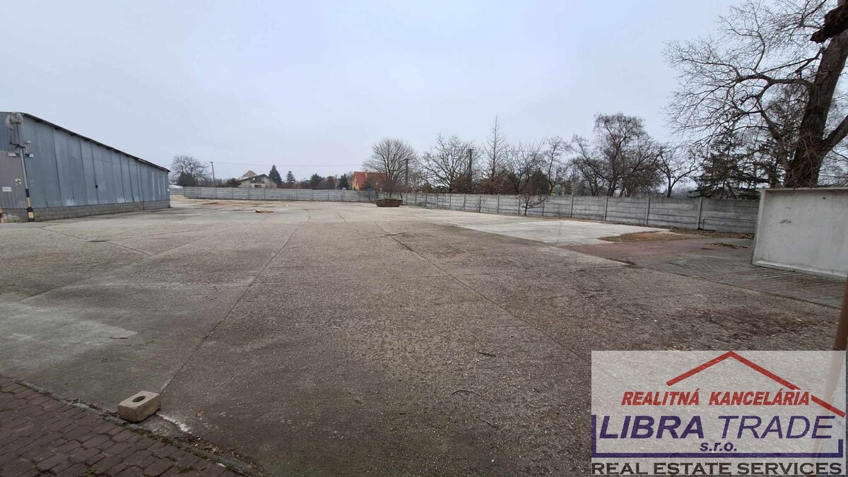 NA PRENÁJOM VÁM PONÚKAM PRIEMYSELNÝ AREÁL S ADMINISTRATÍVNOU BUDOVOU, SKLADOVÝMI PRIESTORMI — foto 6