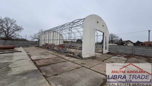 NA PRENÁJOM VÁM PONÚKAM PRIEMYSELNÝ AREÁL S ADMINISTRATÍVNOU BUDOVOU, SKLADOVÝMI PRIESTORMI — foto 9