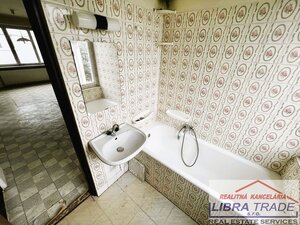 PREDAJ - 6 izbový poschodový dvojgeneračný tehlový rodinný dom v BENE, Komárno — foto 7