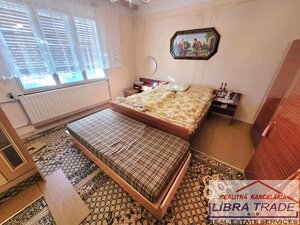 Ponúkame na predaj tehlový rodinný dom s garážou v obci Salka. — foto 3