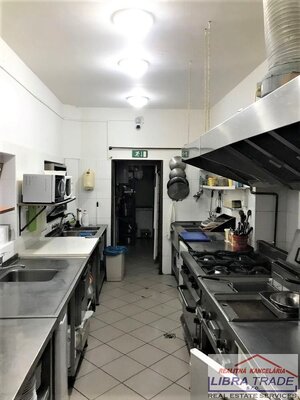 PREDAJ - ZABEHNUTÝ PENZIÓN S REŠTAURÁCIOU V CENTRE KOMÁRNA — foto 14