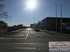 PREDAJ - Pozemky na priemyselné účely! Možná aj výstavba haly na mieru! Bratislavská cesta, Komárno — foto 1