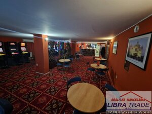 PRENÁJOM - priestor v centre Komárna na NÁDVORÍ EURÓPY — foto 1