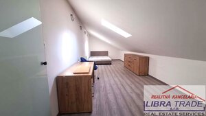 PREDAJ - Kompletne prerobený 4 izbový rodinný dom v CENTRE Komárna pamiatková zóna VÝHODNÝ KÚPA!  — foto 20