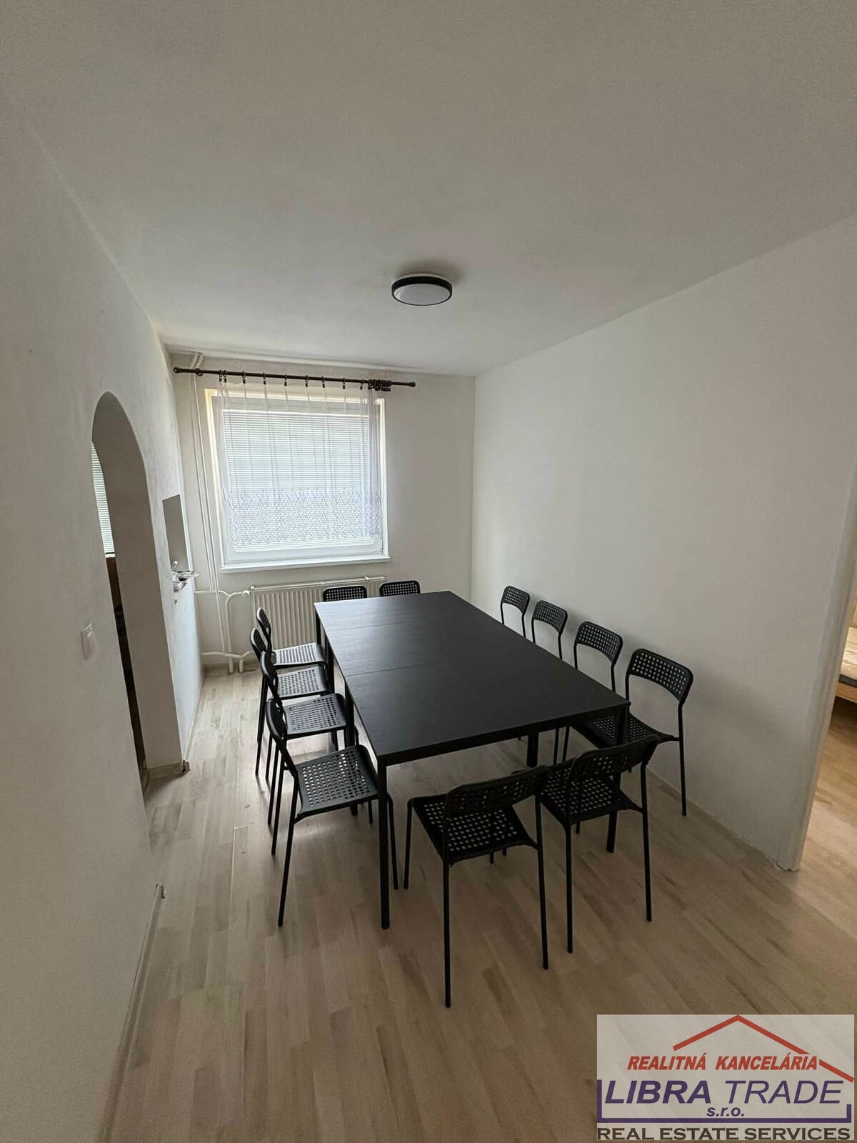 PRENÁJOM  9-izbového domu na ubytovanie - Šurany, Kostolný Sek — foto 2