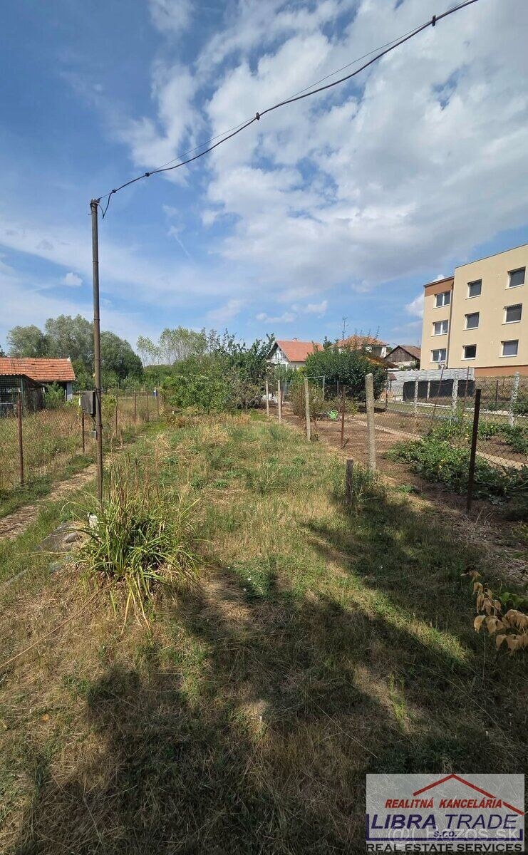Ponúkame na predaj 4 -izbový byt + GARÁŽ v obci Kolta. — foto 4