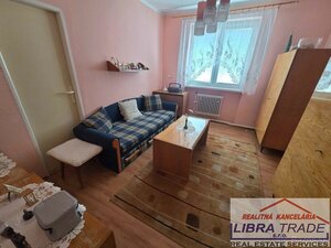 Ponúkame na predaj 4 -izbový byt + GARÁŽ v obci Kolta. — foto 12