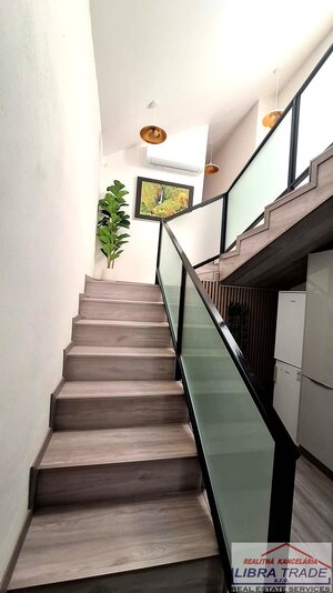 PREDAJ - Kompletne prerobený 4 izbový rodinný dom v CENTRE Komárna pamiatková zóna VÝHODNÁ KÚPA!  — foto 17
