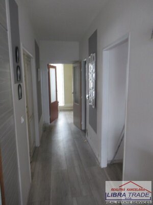 Ponúkam na predaj 3-izbový rodinný dom v obci Pribeta, okres Komárno. — foto 3