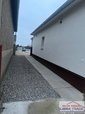  UBYTOVANIE PRE FIRMY A AGENTÚRY – ŠURANY, KOSTOLNÝ SEK — foto 7