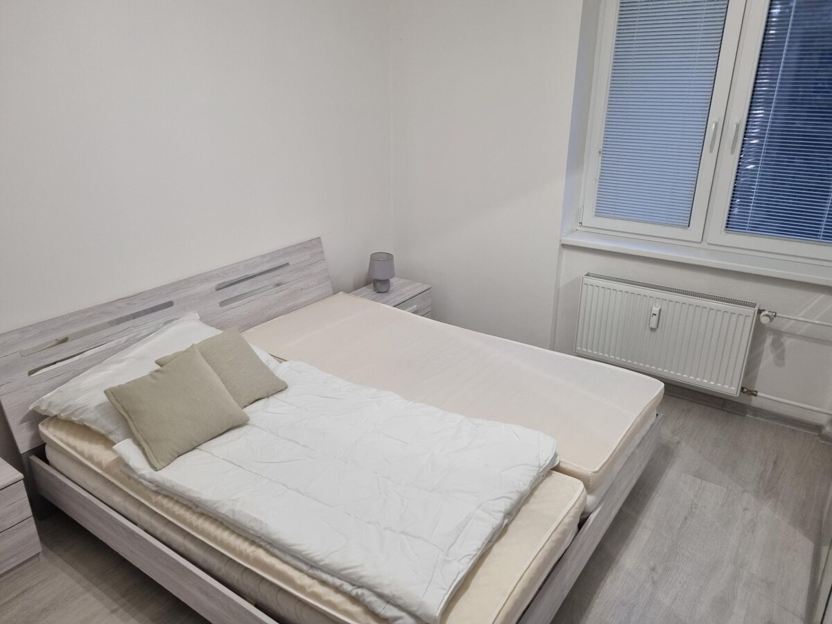 Prenajmeme zrekonštruovaný 2,5 izb byt na Ostredkovej ulici — foto 7