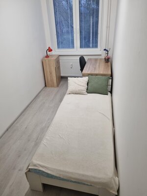 Prenajmeme zrekonštruovaný 2,5 izb byt na Ostredkovej ulici — foto 2