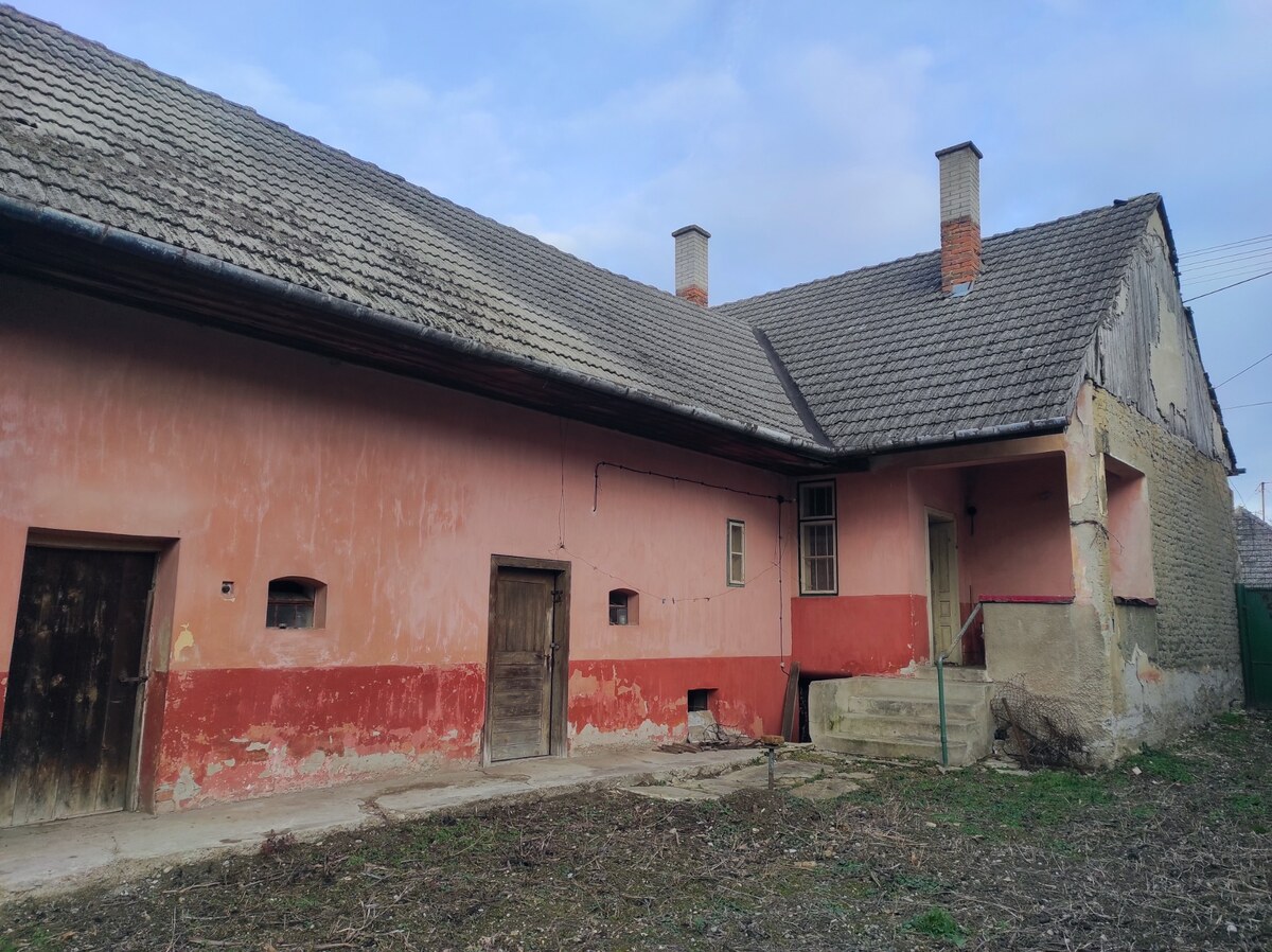 Vidiecky dom s pozemkom v Hornej Strede — foto 2