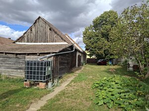 Predáme starší  RD s veľkým pozemkom v obci Viničné — foto 1