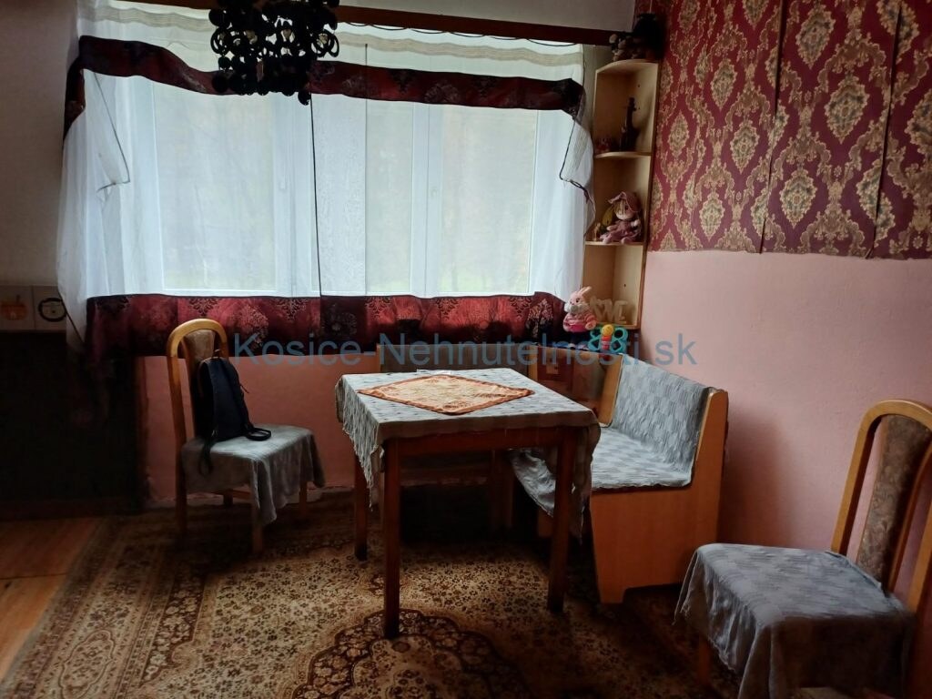 Predaj tehlový byt 1i 42 m2 Smolník okr. Gelnica — foto 9