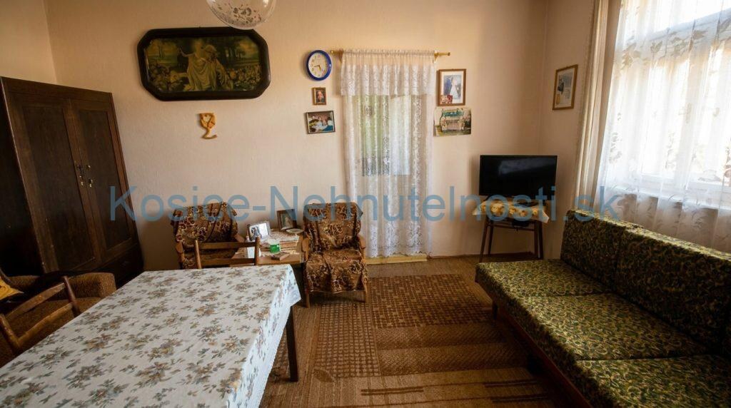 Gazdovský dom 5 izb., 1152 m2 pozemok - Malé Ozorovce — foto 15
