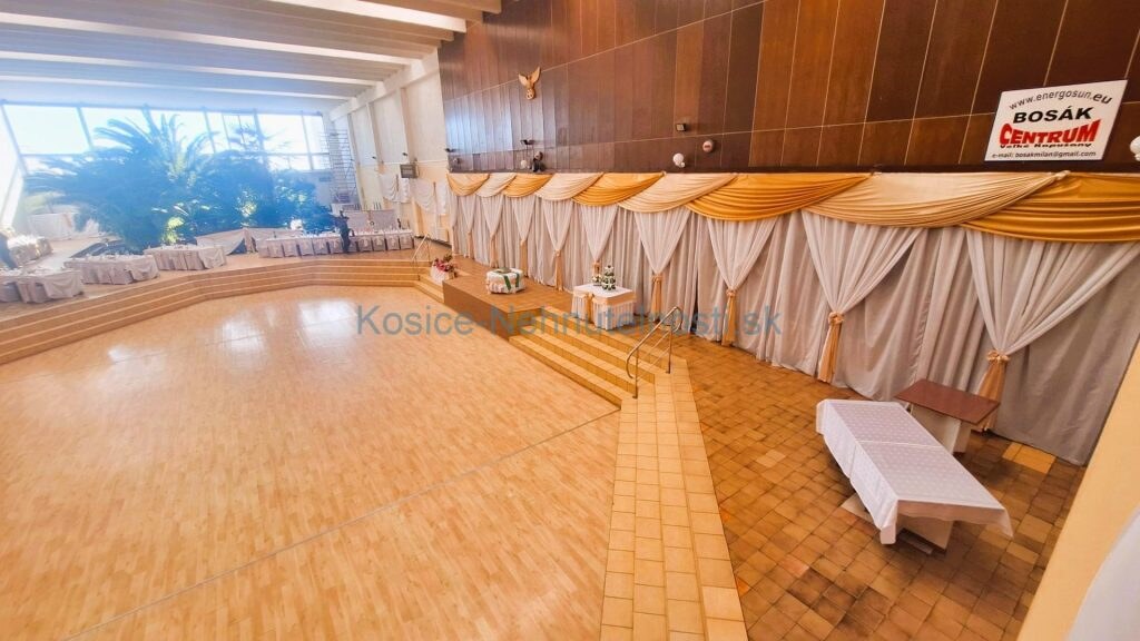 Podnikateľský objekt 3240 m2  Veľké Kapušany — foto 21