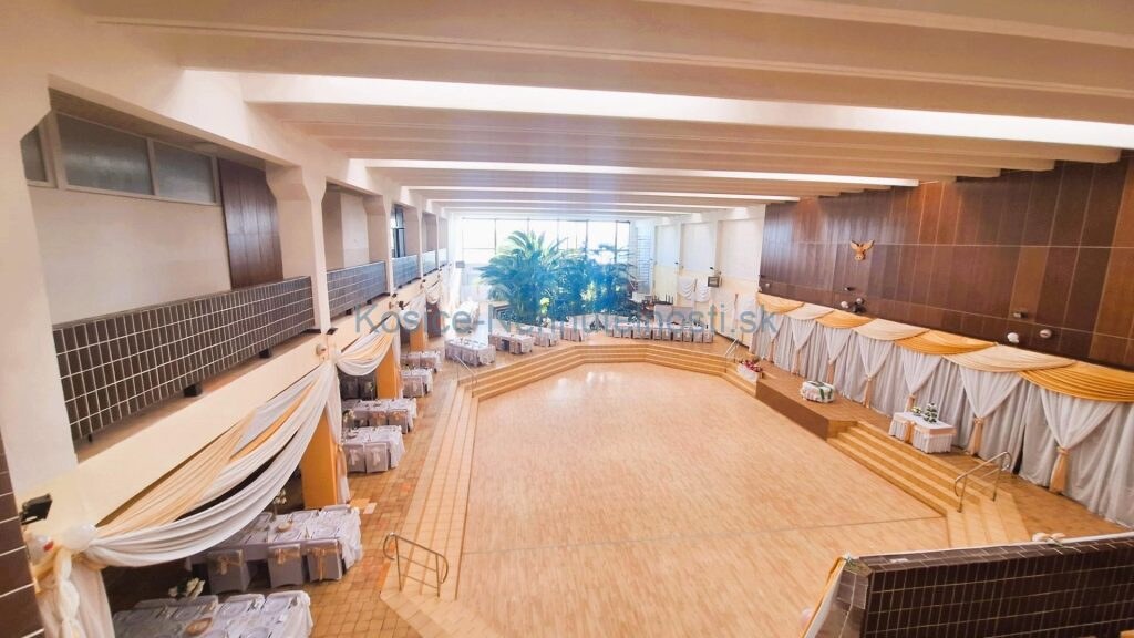 Podnikateľský objekt 3240 m2  Veľké Kapušany — foto 25