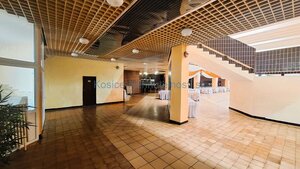 Podnikateľský objekt 3240 m2  Veľké Kapušany — foto 9