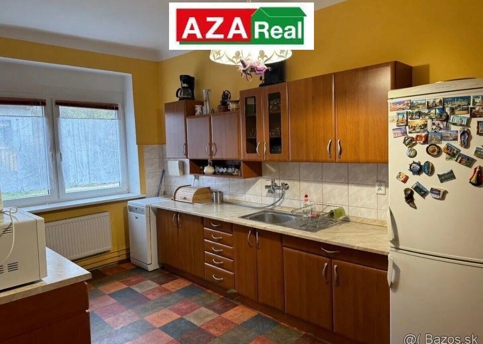 PRÍĎTE SI POZRIEŤ 5 IZB.DOM V LAMAČI — foto 3