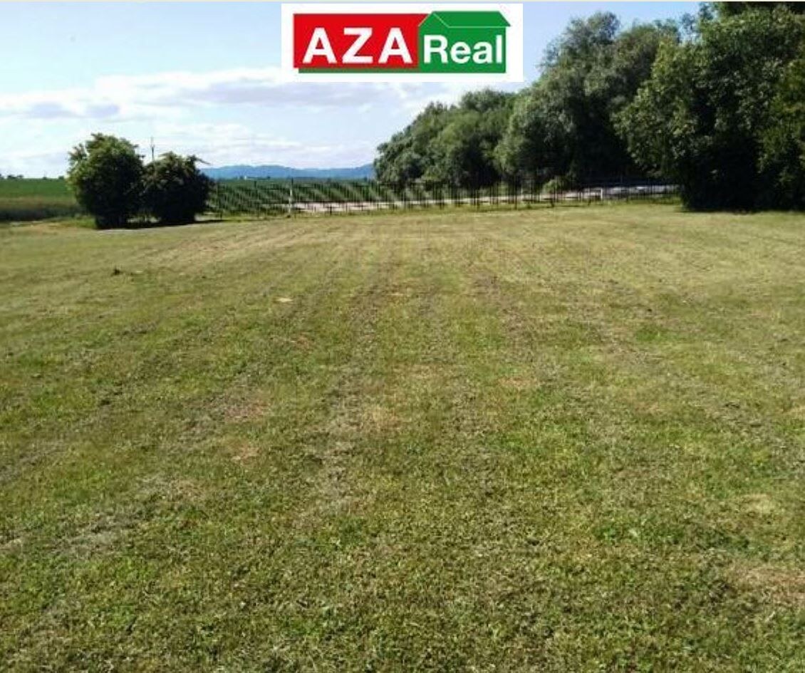 STAVEBNÝ POZEMOK  V RUŽINDOLE  JE NA PREDAJ — foto 2