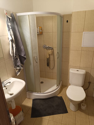 INVESTIČNÝ 1-I BYT V CENTRE– PRENAJATÝ S PRAVIDELNÝM PRÍJMOM — foto 1