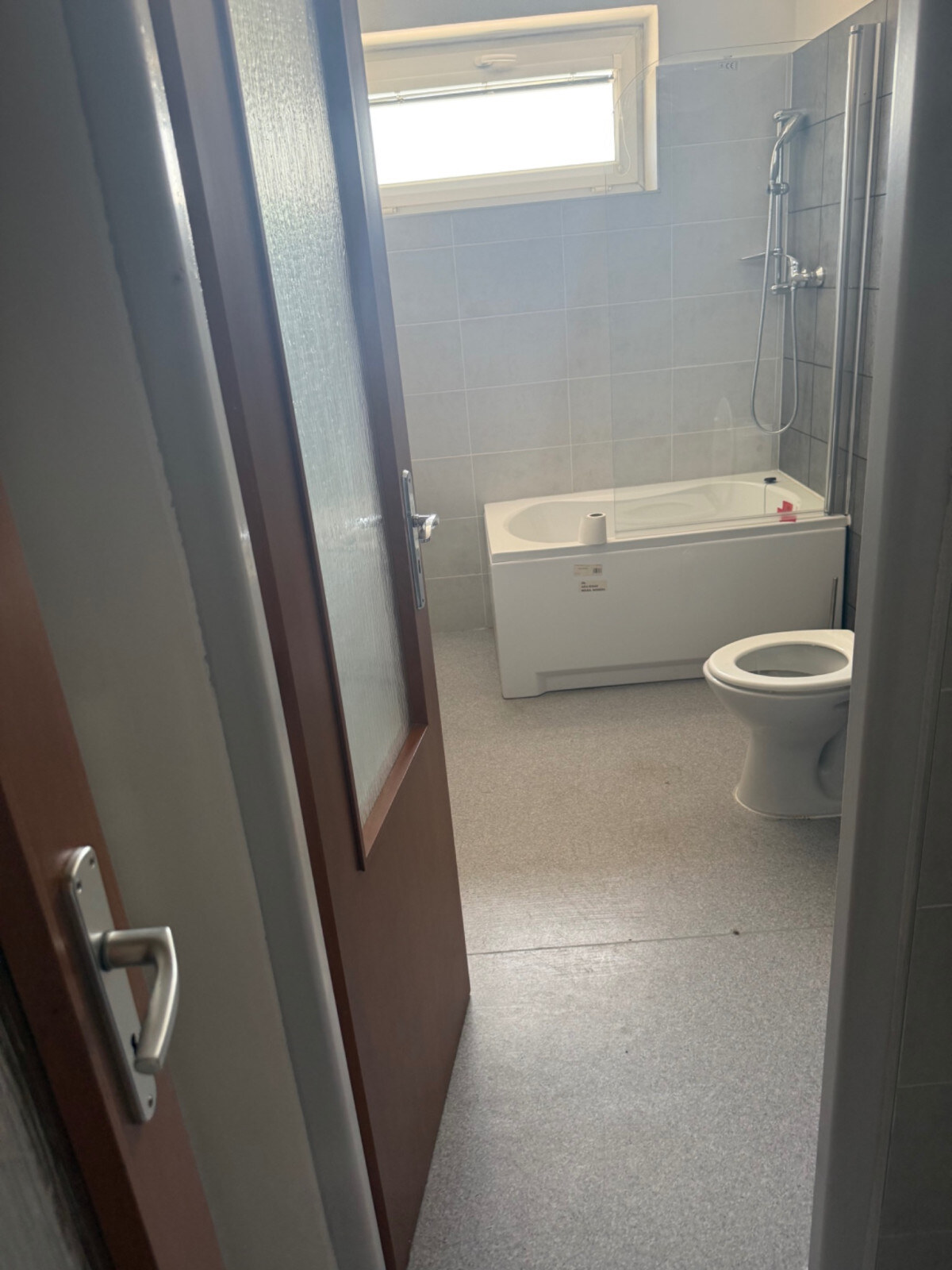 PRENÁJOM MODERNÝCH KANCELÁRSKYCH PRIESTOROV V NITRE — foto 2