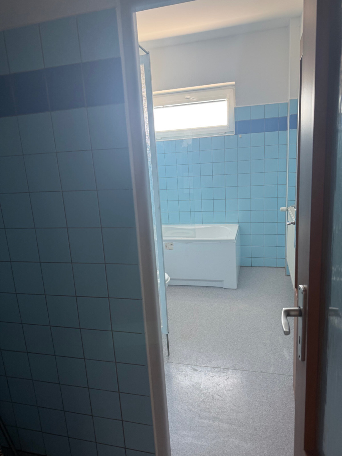 PRENÁJOM MODERNÝCH KANCELÁRSKYCH PRIESTOROV V NITRE — foto 4