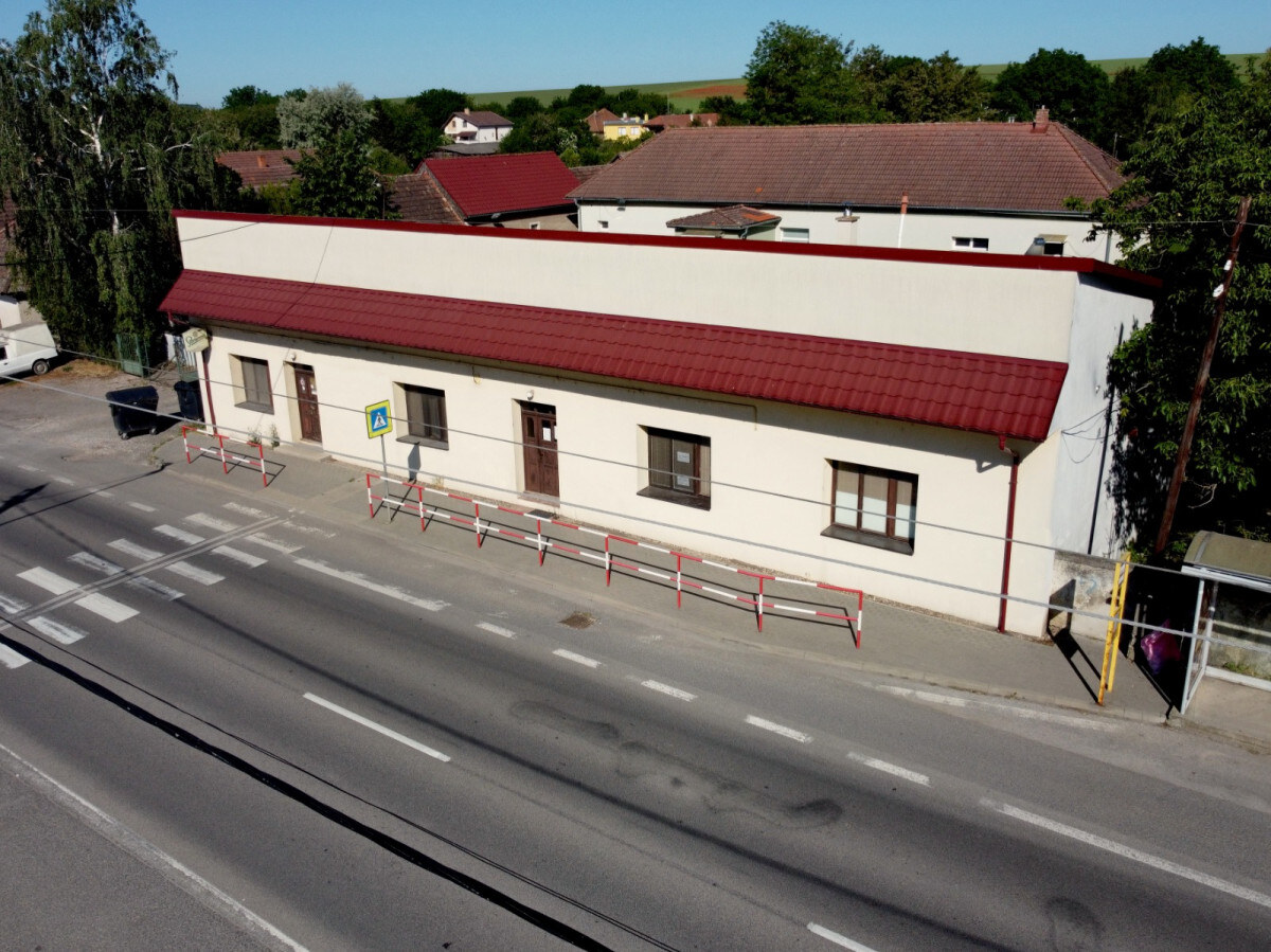 PREDAJ POLYF. OBJEKTU V JELŠOVCIACH INVESTÍCIA S VÝNOSOM — foto 5