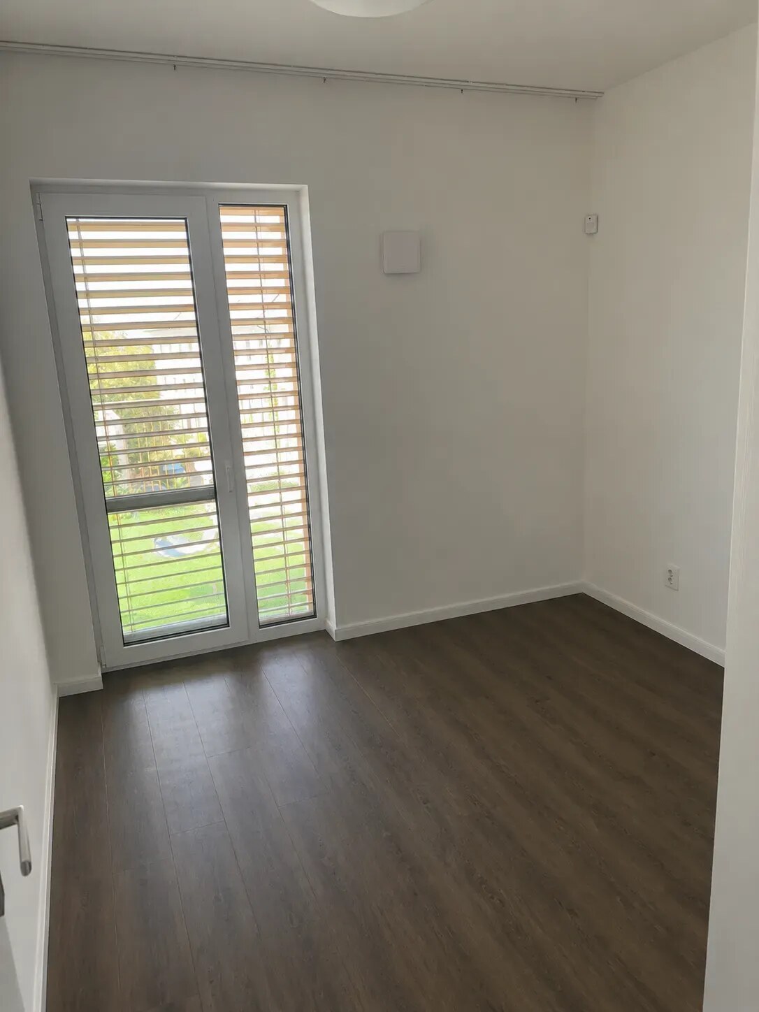 LUXUSNÝ 5-I BYT 92 m² S TERASOU A S VÍRIVKOU V SRDCI NITRY — foto 4