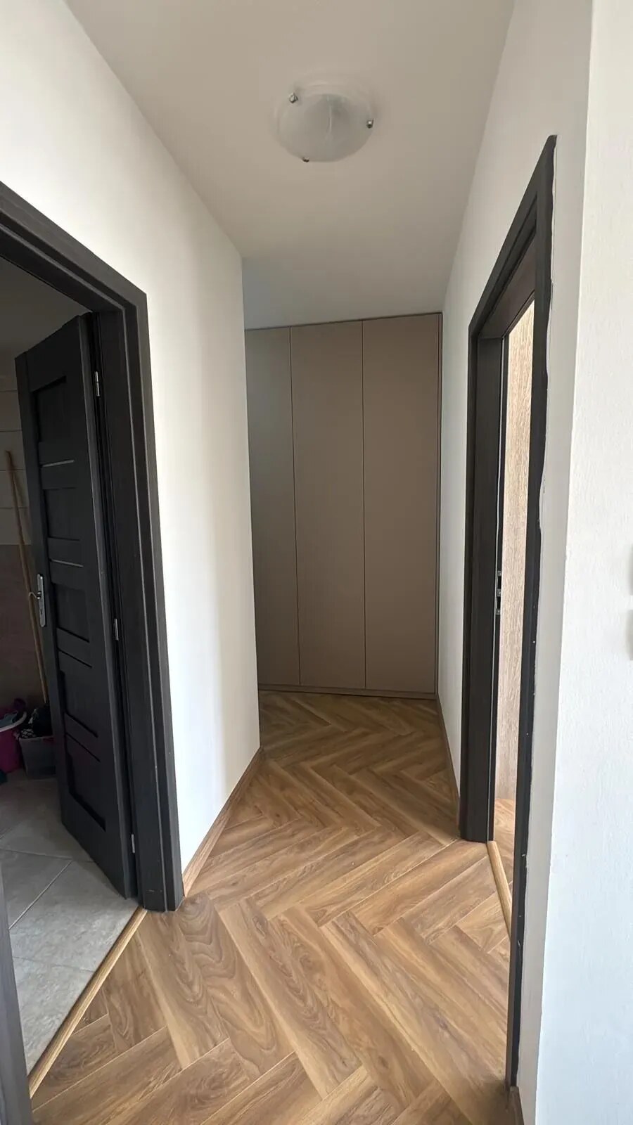 NOVOSTAVBA V SRDCI NITRY 2-IZBOVÝ BYT 55 m² + GARÁŽ — foto 3