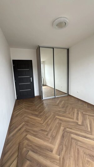 NOVOSTAVBA V SRDCI NITRY 2-IZBOVÝ BYT 55 m² + GARÁŽ — foto 1
