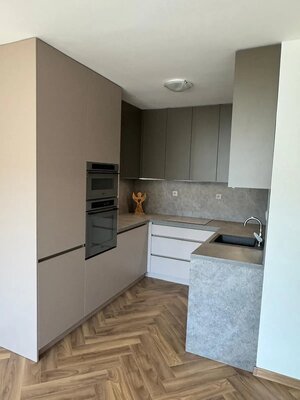 NOVOSTAVBA V SRDCI NITRY 2-IZBOVÝ BYT 55 m² + GARÁŽ — foto 2