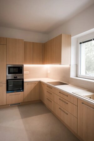 3 izbovy byt,100 m2,pivnica,súkromné parkovanie,predzáhradka — foto 1