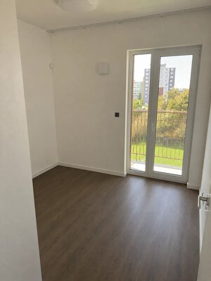 LUXUSNÝ 5-IZBOVÝ BYT 92 m² TERASOU A VÍRIVKOU V SRDCI NITRY — foto 9