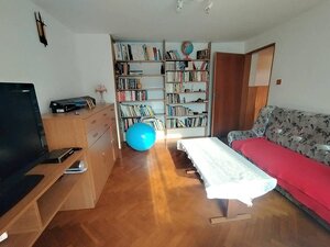 Výnimočná usadlosť s rodinným domom  a štýlovými hospodárskymi stavbami v Košarovciach — foto 14