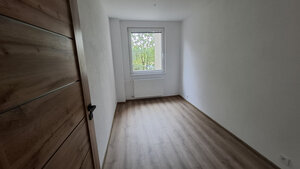 KOMPLETNE ZREKONŠTRUOVANÝ 3-IZBOVÝ BYT - Ťahanovce — foto 8
