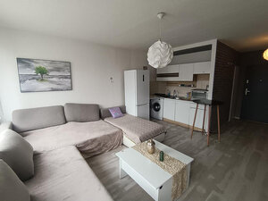 Na prenájom veľká zariadená garsónka na Sídlisku III – 32 m² — foto 1